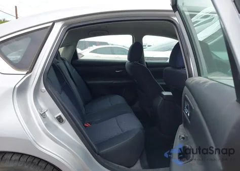 2016 Nissan Altima 2.5/2.5 S/2.5 Sl/2.5 Sr/2.5 Sv z USA, uszkodzony, nr VIN 1N4AL3AP3GN348287